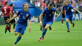 Croacia triunfó ante Turquía en su debut por el Grupo D en la Eurocopa