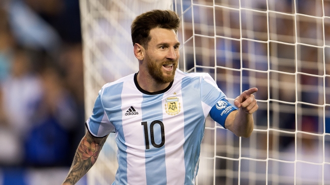 Messi alcanzó a Batistuta como máximo goleador histórico de Argentina