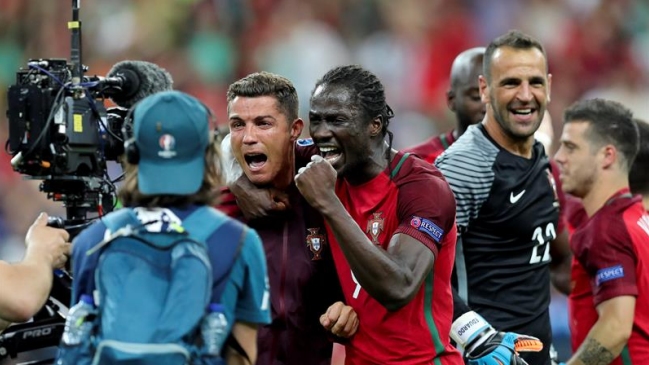 Prensa lusa reflejó la euforia tras triunfo de Portugal en la Eurocopa