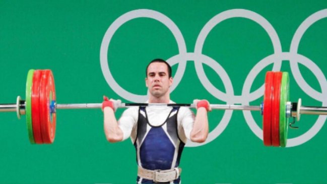 Julio Acosta cumplió destacada participación en el levantamiento de pesas de Río 2016