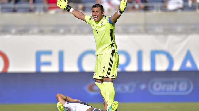 Justo Villar: Depende del técnico si juego ante Chile