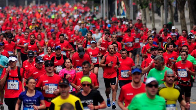 Maratón de Santiago batió récord de inscritos: Más de mil personas en 10 horas