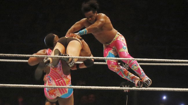 The New Day retuvo sus títulos en pareja en la segunda jornada de WWE en Santiago