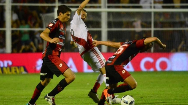 Gabriel Vargas comandó la remontada de Patronato sobre River Plate