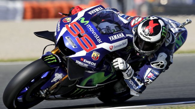 Jorge Lorenzo ganó con autoridad el Gran Premio de Valencia del MotoGP