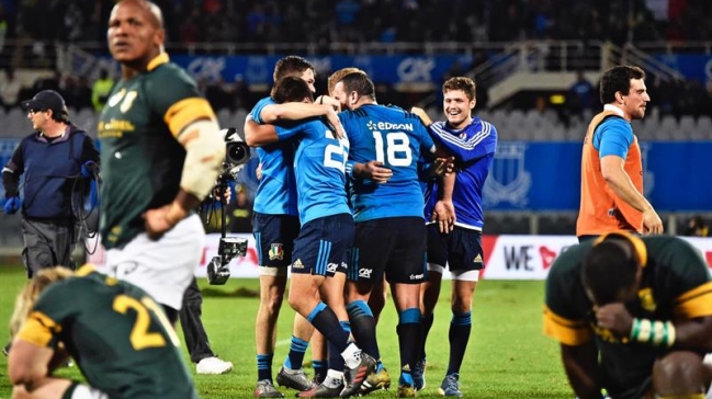 Selección italiana de rugby ganó por primera vez en su historia a Sudáfrica