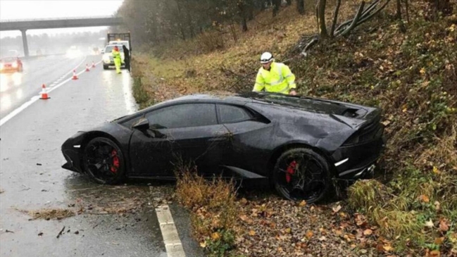 Jugador de Leicester chocó lujoso Lamborghini y le restó importancia con peculiar respuesta