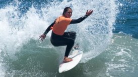 Chilenos destacaron en inicio del Campeonato de Surf de Reñaca