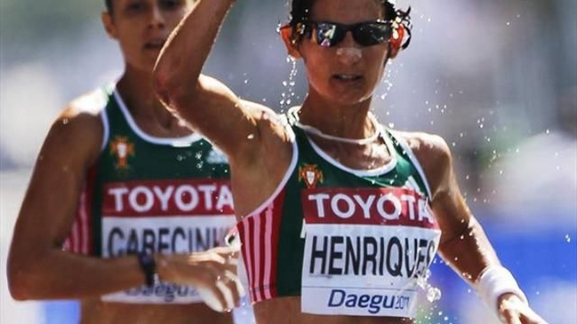Portuguesa Inés Henriques impuso récord mundial de 50 kilómetros marcha