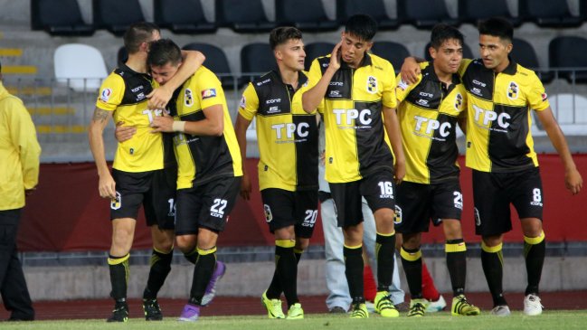 Coquimbo Unido superó a Unión La Calera en el inicio de la 17ª fecha de la Primera B