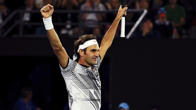 Federer despachó a Zverev y chocará con Wawrinka en semifinales de Australia
