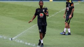 Robinho comandará el ataque de Brasil en amistoso por las víctimas de Chapecoense