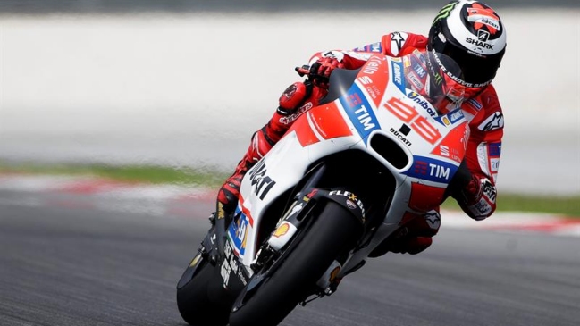 Jorge Lorenzo tuvo un complicado debut con Ducati en las pruebas de MotoGP