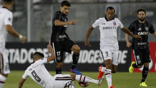 Colo Colo y Botafogo definen el paso a la siguiente ronda de Copa Libertadores