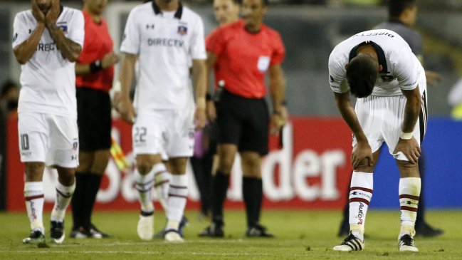 El malestar de los hinchas de Colo Colo tras nueva eliminación en la Copa Libertadores
