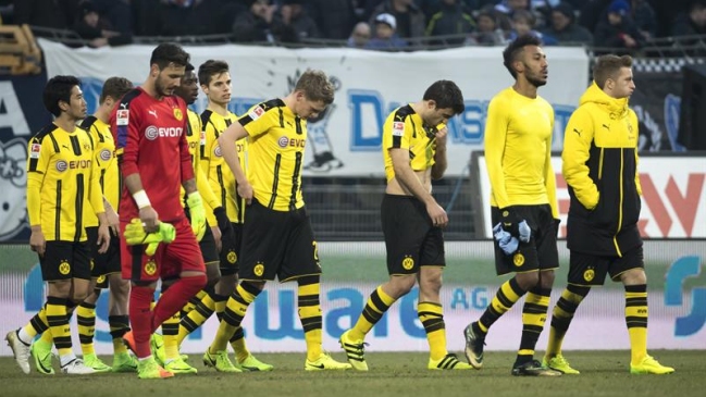 Borussia Dortmund fue castigado por violentos incidentes en el partido ante Leipzig