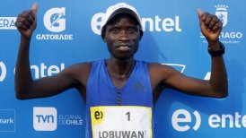 El keniata Luka Lobuwan ganó el Maratón de Santiago 2017 e impuso nueva marca