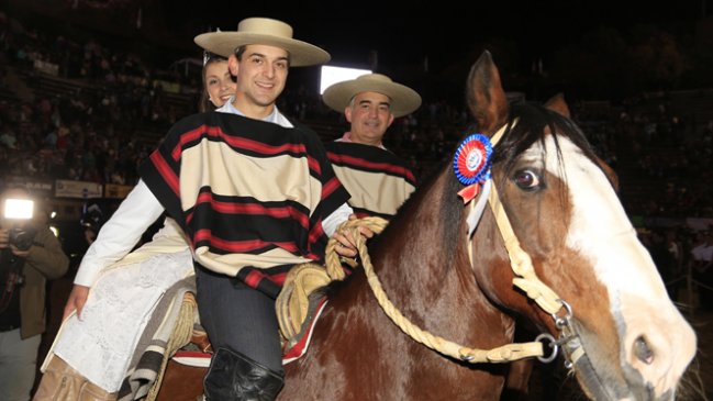 Juan Antonio y Bruno Rehbein son los nuevos Campeones de Chile de rodeo