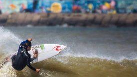 Surfista chileno Guillermo Satt clasificó entre los 32 mejores de torneo en Mar del Plata