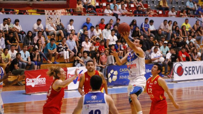Osorno y Español de Talca juegan el segundo partido de la final de la Liga Nacional de Baloncesto
