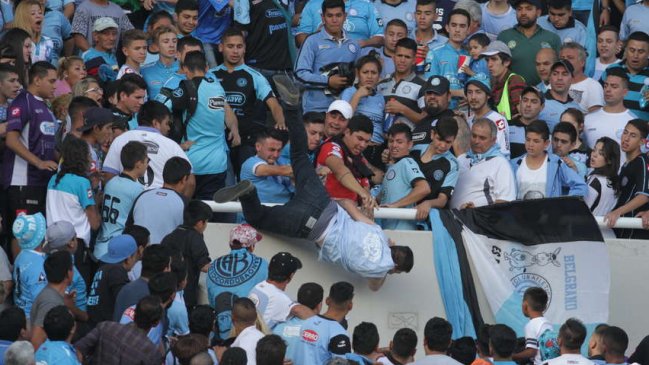 Belgrano de Argentina informó el fallecimiento del hincha atacado por barras bravas
