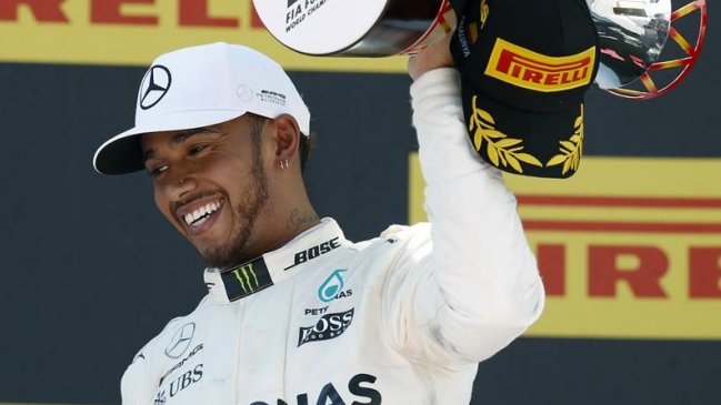 Lewis Hamilton se quedó con el Gran Premio de España de Fórmula 1