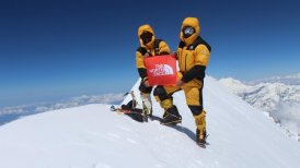 Dos chilenos alcanzaron cumbre en la montaña más peligrosa del mundo