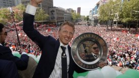 El holandés Dirk Kuyt anunció su retiro a los 36 años