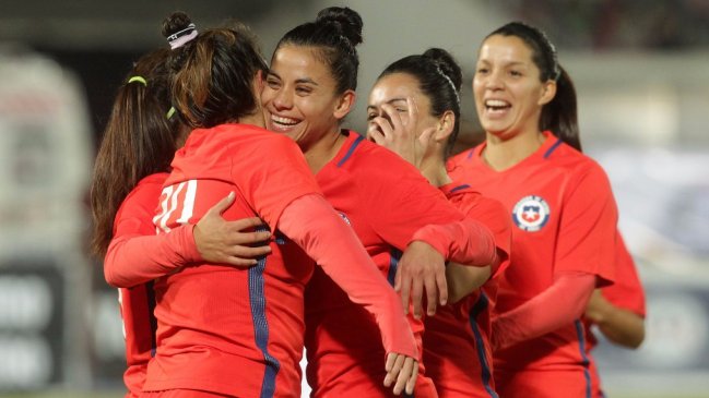 La selección chilena femenina volvió a derrotar a Perú en amistoso internacional