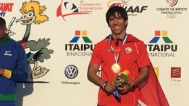 Daniel Pineda celebró con medalla de bronce en salto largo del Sudamericano de Atletismo