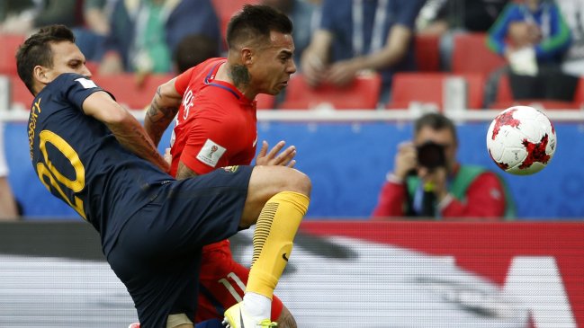 Chile batalló para igualar ante Australia y avanzó a semifinales de la Copa Confederaciones