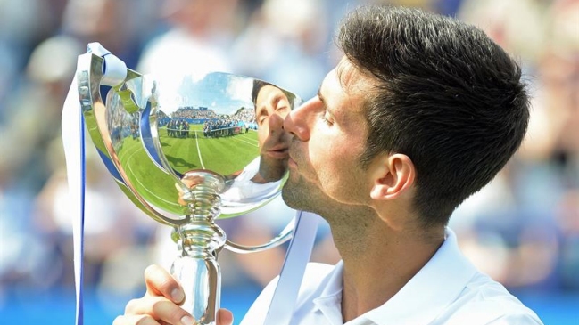 Novak Djokovic llega inspirado a Wimbledon tras obtener el título en Eastbourne