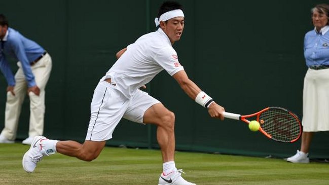 Nishikori le dio una paliza a Cecchinato para avanzar a la segunda ronda en Wimbledon