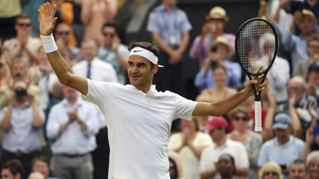 Roger Federer ya está en cuartos de final de Wimbledon sin ceder un solo set