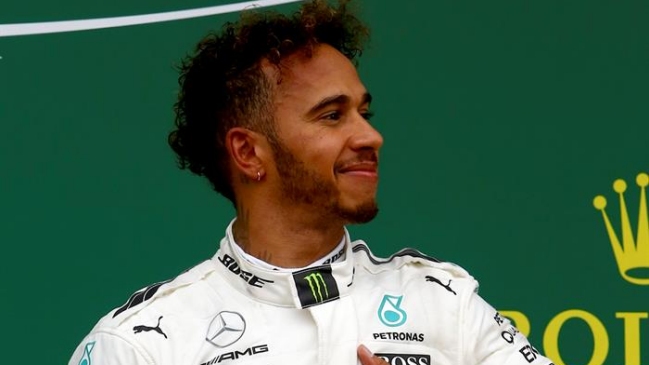 Lewis Hamilton tras triunfar en Silverstone: "El plan ahora es ganar el título"