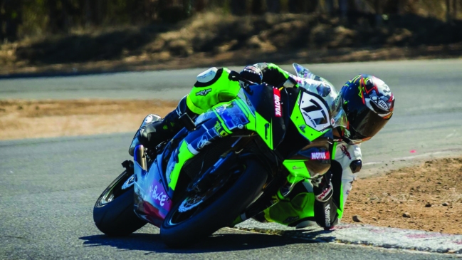 Martin Scheib finalizó quinto en su regreso al Superbike Argentino de Velocidad
