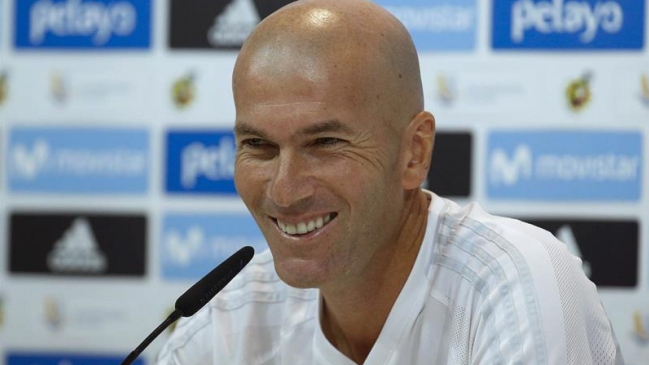 Zinedine Zidane confirmó su renovación en Real Madrid: "Estoy muy contento por esta confianza"