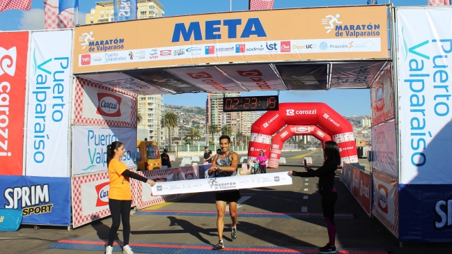 César Díaz se quedó con el Maratón de Valparaíso