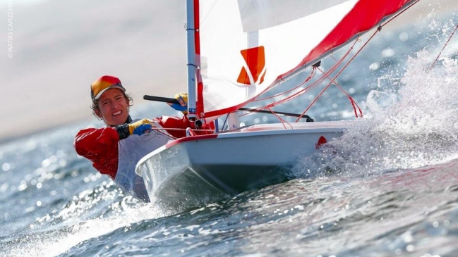 Clemente Seguel quedó segundo en inicio del Mundial Adulto de Veleros Sunfish