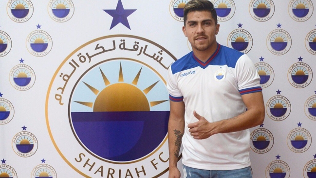 César Pinares fue presentado como refuerzo de Sharjah FC en Emiratos Arabes Unidos