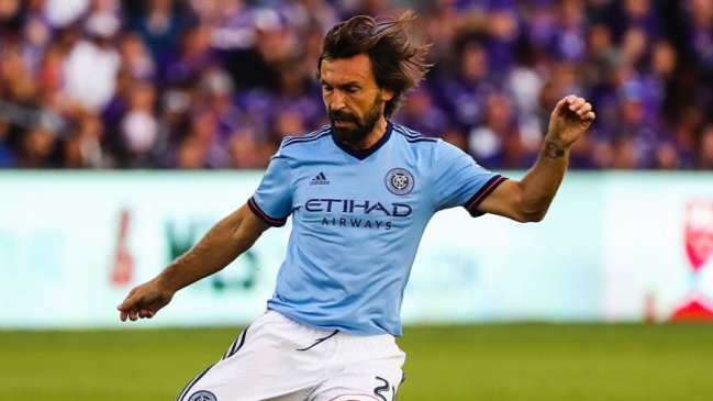 El volante italiano Andrea Pirlo anunció su retiro del fútbol