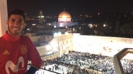 Joven estrella de España encendió la polémica en redes sociales con foto desde Jerusalén