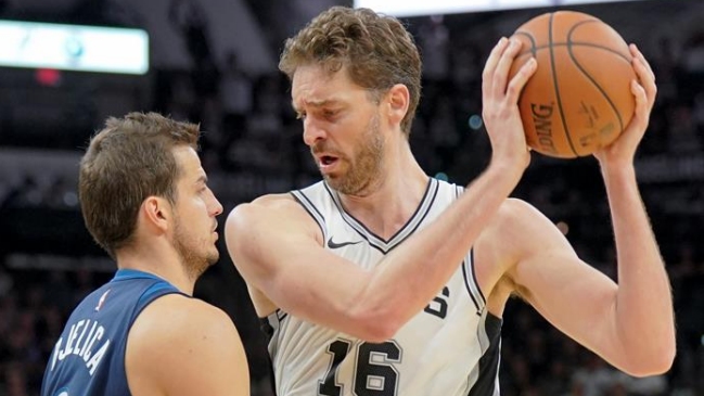 San Antonio Spurs debutó con un triunfo en la nueva temporada de la NBA