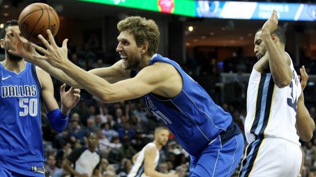 Memphis Grizzlies agudizó la crisis de Dallas Mavericks en el arranque de la NBA