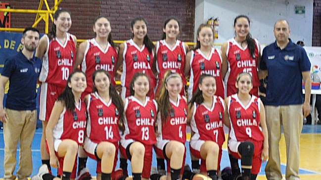 Chile cerró con campaña perfecta la fase grupal del Sudamericano sub 14 de baloncesto femenino