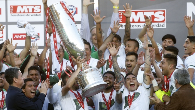 Palmarés de la Copa Chile: Santiago Wanderers levantó su tercer título