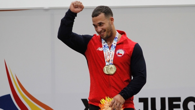 Pesista Arley Méndez ganó triple medalla de oro para Chile en los Juegos Bolivarianos