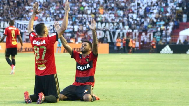 Sport Recife contó con Eugenio Mena en victoria ante Corinthians que lo salvó del descenso