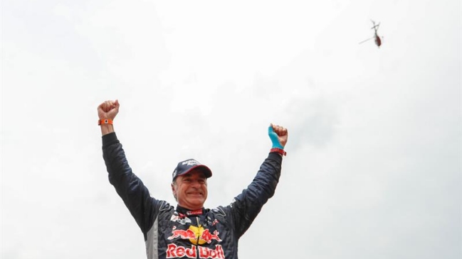 Carlos Sainz tras ganar su segundo Dakar: "Es una recompensa merecida"
