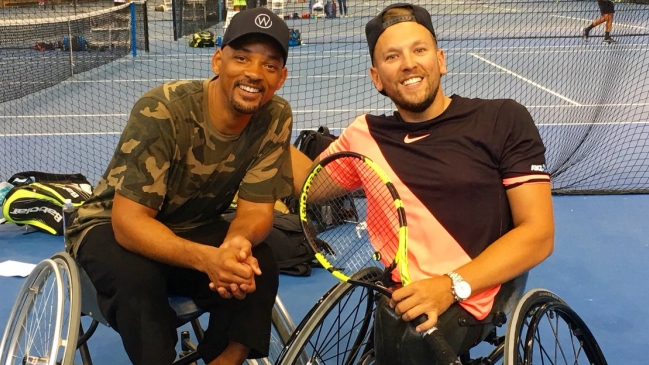Will Smith experimentó lo que es jugar un partido de tenis en silla de ruedas